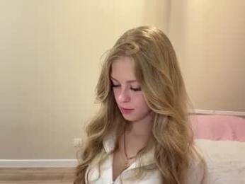 nellweisenborn webcam model stream image
