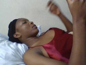 Dina-Nina webcam model stream image