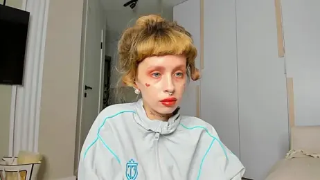 FlowerOfSin2001 webcam model stream image