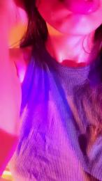 Aloneathome22 webcam cam4 model stream image