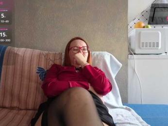 Pink-Lips webcam model stream image