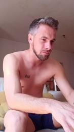 danthepiero webcam cam4 model stream image