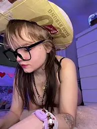 Cutiepiespanks webcam stripchat model stream image