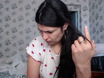 Karolina33 webcam model stream image