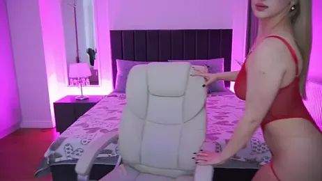 LylaYeess webcam stripchat model stream image