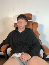 ARON_LUXX webcam stripchat model stream image