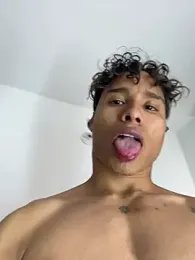 NelModel1 webcam stripchat model stream image
