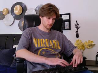 Enzo Oret webcam model stream image