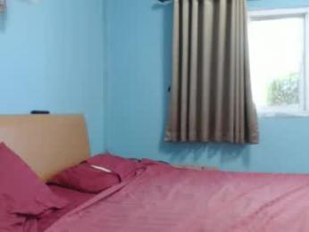 ninewladyboy webcam model stream image