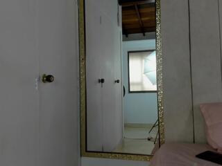 Valeria Evans webcam model stream image