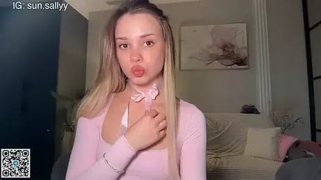 sunsally webcam model stream image