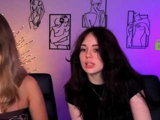 riley-sanders webcam model stream image
