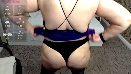 LadyLibely webcam model stream image