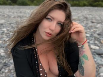 BiankaPerese webcam model stream image