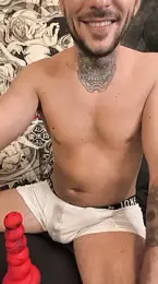MrOniSama webcam model stream image