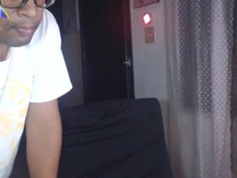 thesugar32 webcam model stream image