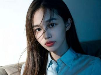 ElenaFeiのプレビュー