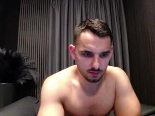 Antonio Valentini webcam flirt4free model stream image