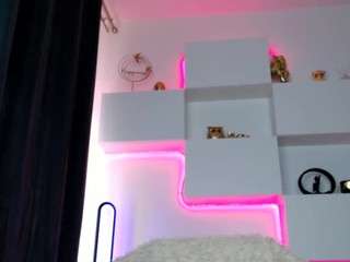 arianatattoos webcam model stream image