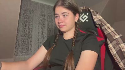 SoniaDosch webcam model stream image
