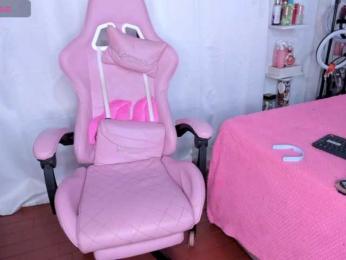 Bratslady webcam model stream image