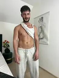 I_amAlessandro webcam model stream image