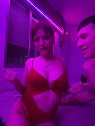 Foxxyice webcam model stream image