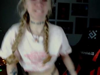 Nica-Kawaii webcam model stream image