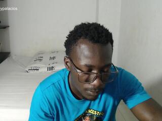 Lowmay Palacios webcam model stream image