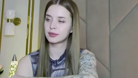 Touch_me webcam stripchat model stream image