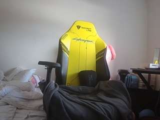 voyeurcam-sexy-little-ana-01 webcam model stream image