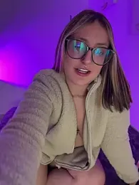 Megan_lu2 webcam model stream image