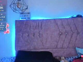 Salome Lewiss webcam model stream image