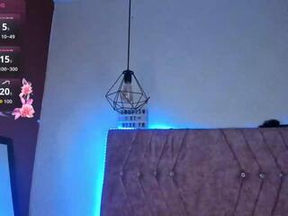 Salome Lewiss webcam model stream image