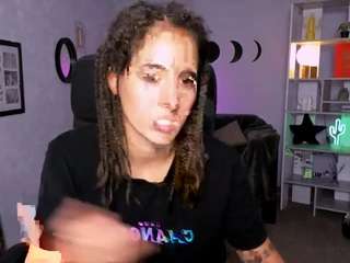 daisy-baby12 webcam model stream image