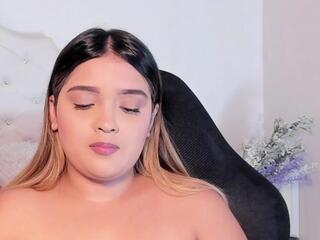 Emiily Oweens webcam model stream image