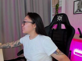 gentlemuse webcam model stream image