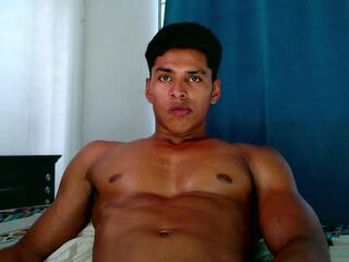 Ulises Brown webcam model stream image