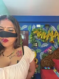 V-Hot-Sweti webcam stripchat model stream image