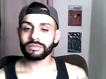 CasadoFavella webcam model stream image