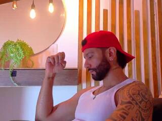 Yorby Maxx webcam model stream image