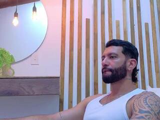 Yorby Maxx webcam model stream image