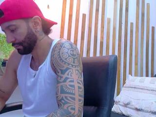 Yorby Maxx webcam model stream image