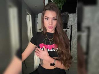 SweetyMia webcam model stream image