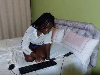 Princess-Ryne webcam bongacams model stream image