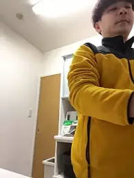 yuuki8910 webcam model stream image