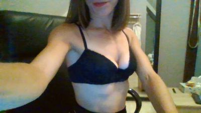 Loolaa_k webcam cam4 model stream image