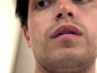Milky Mike webcam model stream image