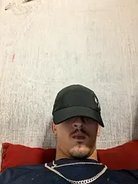 ReizinhoOh webcam stripchat model stream image