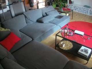 voyeurcam-julmodels-living-3 webcam model stream image